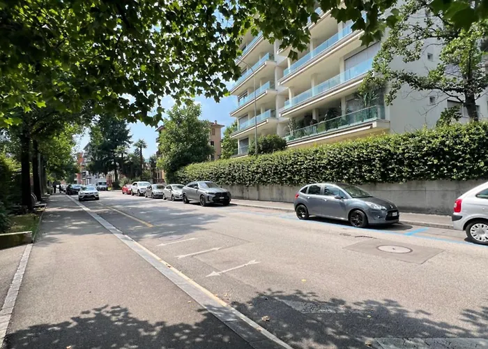 Serenity - Close To The Apartment Lugano